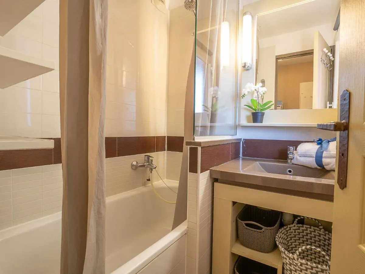 Apartment Village Cap Esterel - L'Esquinade-40 By Interhome Saint-Raphaël