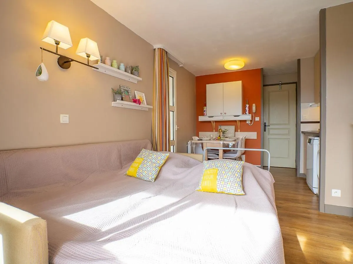 Apartment Village Cap Esterel - L'Esquinade-40 By Interhome Saint-Raphaël